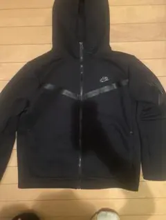 新品未使用NIKEテックフリース黒 mサイズ 値下げ可