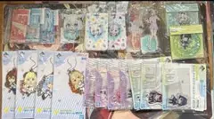 ホロライブ グッズ 100点以上 まとめ売り アクリルスタンド、ラバーチャーム等