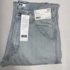 UNIQLO ワイドフットテーパードジーンズ