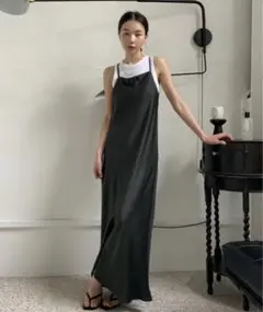 2023 FW |【DIDOT.】スクエアサテンキャミソールワンピース