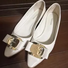 フェラガモのパンプスのサムネイル