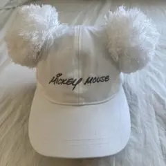 ミッキーマウス ポンポン付きキャップ