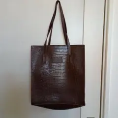 ダークブラウン クロコダイル風トートバッグ