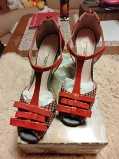 セブントゥエルブサーティ VII XII XXX パンプス