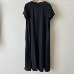 美品✨ ノーコントロールエアー フレンチスリーブワンピース 