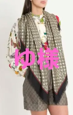 お盆sale⭐美品　GUCCI GGスプリーム ビー ストール ショール お盆sale⭐美品 GUCCI GGスプリーム ビー ストール ショール - メルカリ