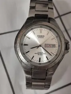 希少品 CASIO LINEAGE LIN-171J チタン メンズ腕時計 稼働のサムネイル