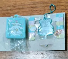 シナモロール　クッキー缶チャーム　キャンディチャーム　サンリオ　未使用　ガチャ