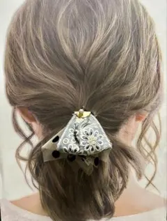 ハンドメイド　インド刺繍リボン　ヘアゴム（大きめ）