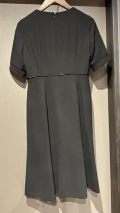 ブラックワンピーススーツ（ジャケット付き）　9号