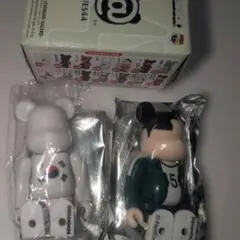 【新品未開封】BE＠RBRICK SERIES 44 ベアブリック 　セット