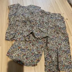 花柄トップスとパンツセット 110cm セットアップ