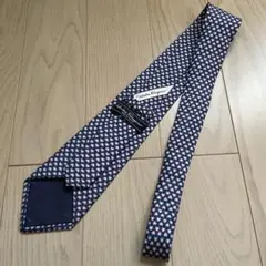 Salvatore Ferragamo フェラガモ シルクネクタイ