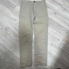 H &M メンズチノパンのサムネイル