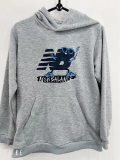 New Balance グレー パーカー