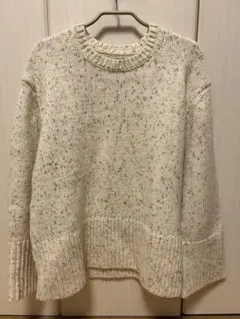 GAP クルーネックセーター M クリーム色新品お値下げ