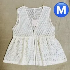 新品 しまむら レースジレ レースベスト ジップアップ ペプラム Ｍサイズ
