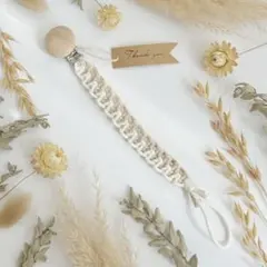 Item thumbnail for item f9c695de-50f1-40a0-9ec7-b61eea4255dc