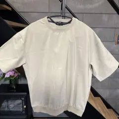 BEAMS HEART クルーネックTシャツ ベージュ Mサイズのサムネイル
