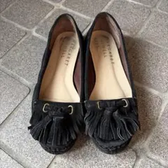 MARGARET HOWELL idea タッセル フラットシューズ 黒のサムネイル