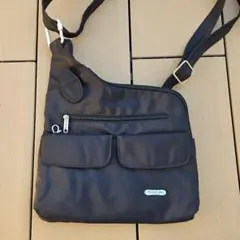 トラベロン　ショルダーバッグ 盗難防止 海外旅行 ボディバッグ　黒