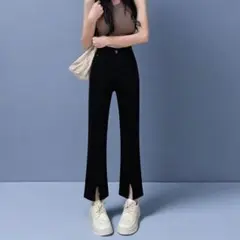 ハイウエストスリットブラックデニムパンツ