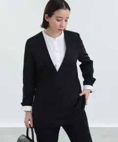 美品【洗える/エコ/日本製】スーツライクプルオーバーINDIVI