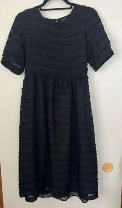 【SALE】お上品な半袖ブラックワンピース（MLサイズ）　新品