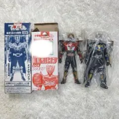 【非売品・未開封】仮面ライダー 龍騎サバイブ＆ナイトサバイブ 2体セット 限定品