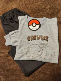 ポケモン　イーブイ　トレーナー　ルーム ウェア　スウェット　LL