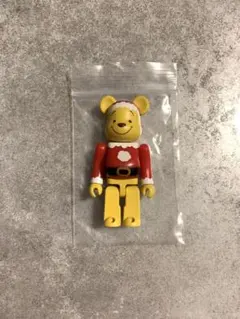 ベアブリック くまのプーさん クリスマス オーナメント くじ ディズニー