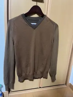 vネック ニット