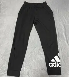 アディダス　パンツ☆