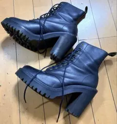 2026年最新】ドクターマーチン Dr.Martens KENDRAの人気アイテム