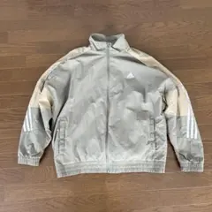 Item thumbnail for item c7eec3f2-6747-4610-8770-1f365cd11d95