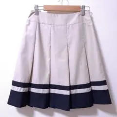 クラン プリュス プリーツスカート ベージュ濃紺 ひざ丈 Sサイズ