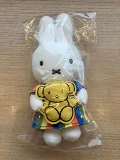 ミッフィー 限定500体　カラフルワンピース&くまちゃん　マスコット　おまけ付き