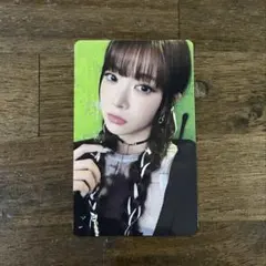 lesserafim ルセラフィム　ウンチェ DIFFERENT トレカ