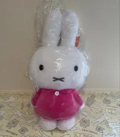 ミッフィ　特大ぬいぐるみ