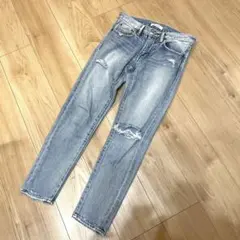 Item thumbnail for item 7f8338c8-f6dc-4414-b52b-25b19d3a24c4