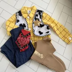 ディズニーストア公式　ウッディ コスプレ　110