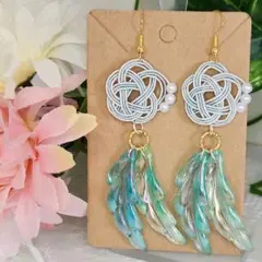 ピアス　イヤリング　羽　水引　パール　花　梅　ウィング　揺れる　ロングピアス