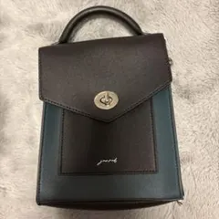 JUNRED ミニショルダーバッグのサムネイル