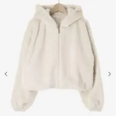 【美品】フード付き ファーブルゾン アイボリー