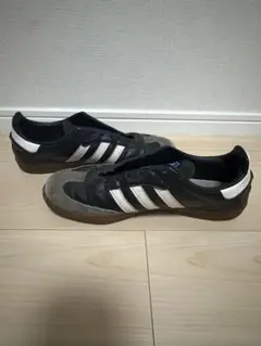 adidas サンバ　黒　26cm