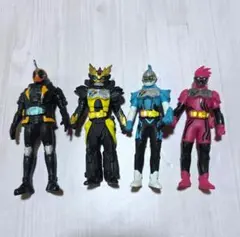 仮面ライダーエグゼイド ソフビライダー烈伝 ミニソフビ ゴースト4体セットのサムネイル