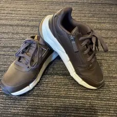 adidasブラウンスニーカー 美品