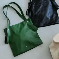 【美品】BEAURE Ray BEAMS 別注　2WAY トートバッグ　グリーンのサムネイル
