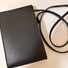 ユニクロ レザータッチミニツールショルダーバッグ 黒