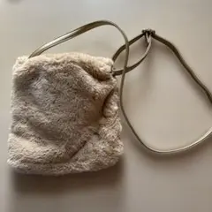 モフモフショルダー